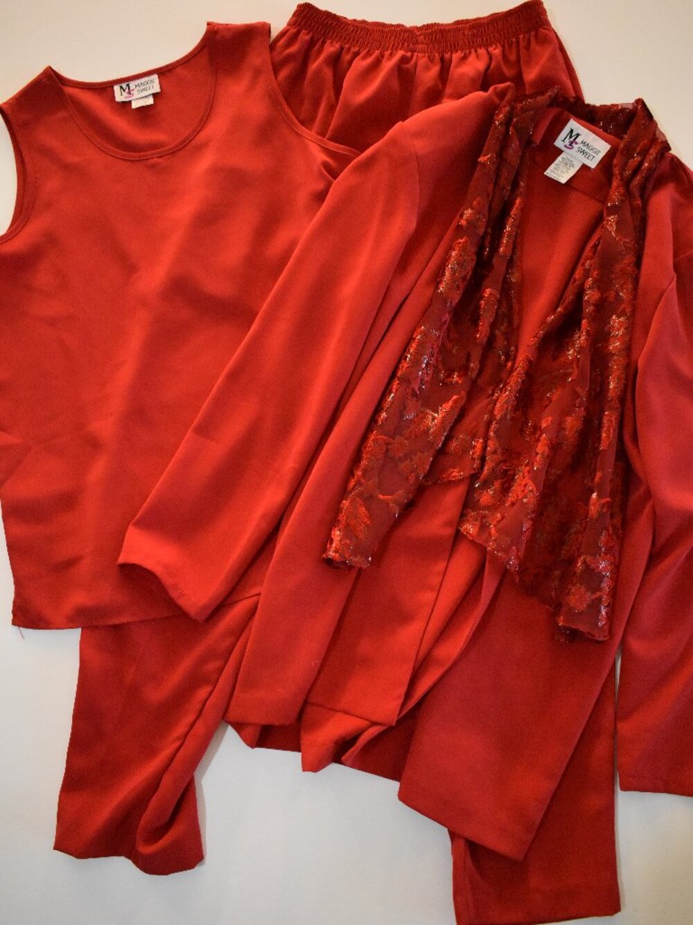 Vintage Maggie Sweet Petite Small Red Evening Pant Suit 3 Piece Set Formal